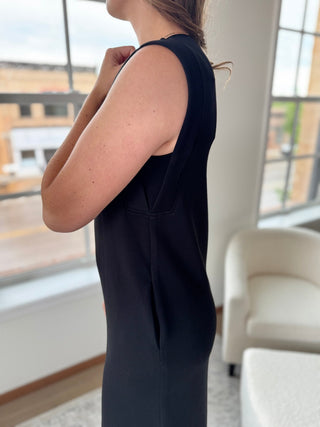 Alicia Midi Dress - V - Rae’s Boutique