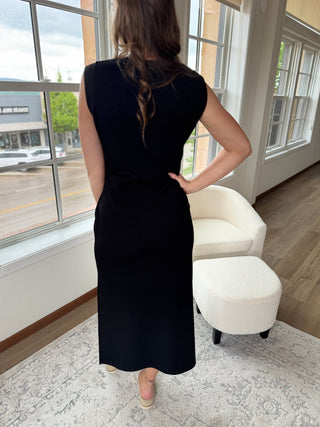 Alicia Midi Dress - V - Rae’s Boutique