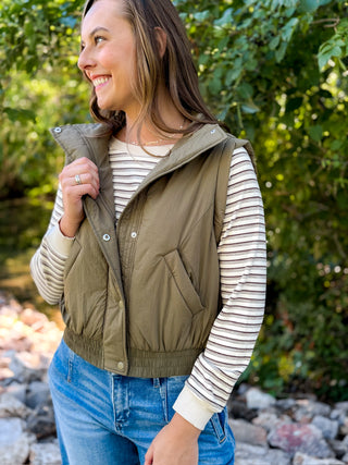 Elastic Hem Puffer Vest