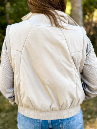Elastic Hem Puffer Vest