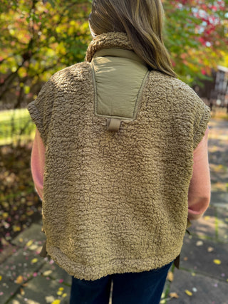 Back view of a taupe sherpa oversized vest | V-Rae's Boutique