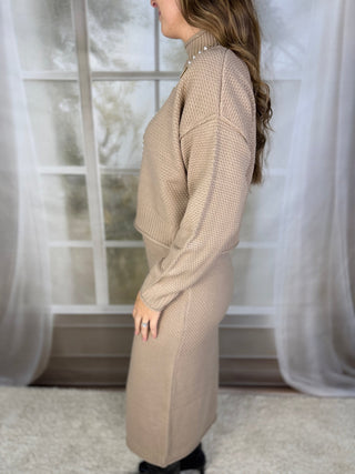 Side view of a taupe knit sweater maxi skirt set | V-Rae's Boutique