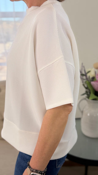 Blakeley Ribbed Top - V - Rae’s Boutique