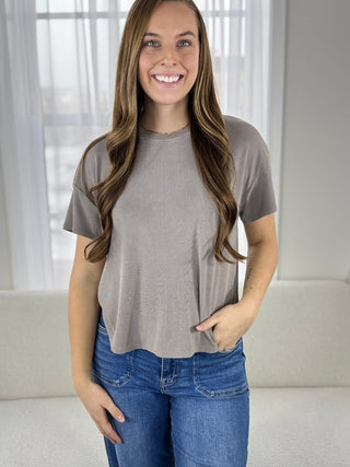Nessa Top - V - Rae’s Boutique