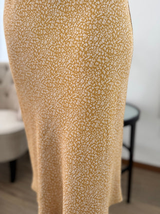 The June Skirt - V - Rae’s Boutique