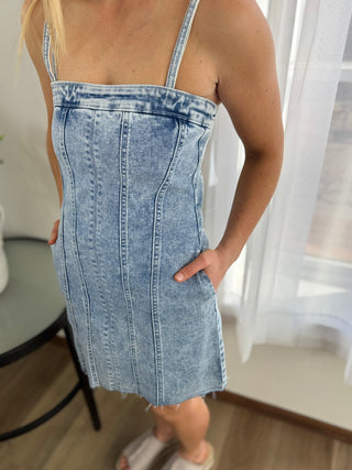 Belinda Denim Dress - V - Rae’s Boutique