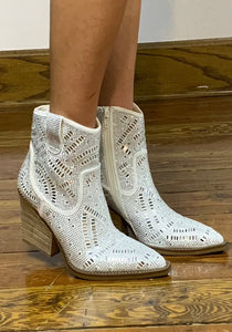 Very G Maze Bootie