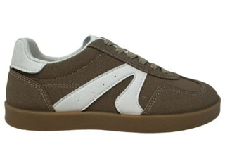 Retro Sneaker by Very G