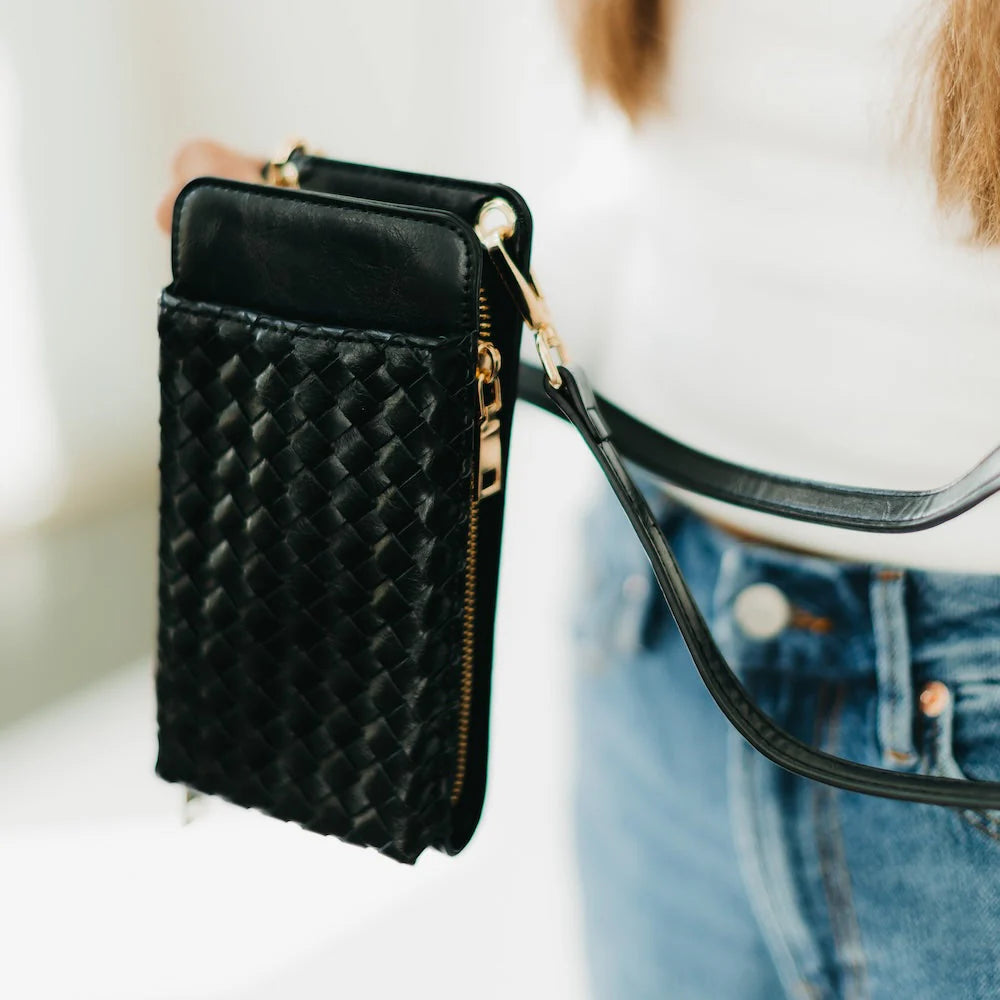 Woven Phone Wallet – V-Rae’s Boutique